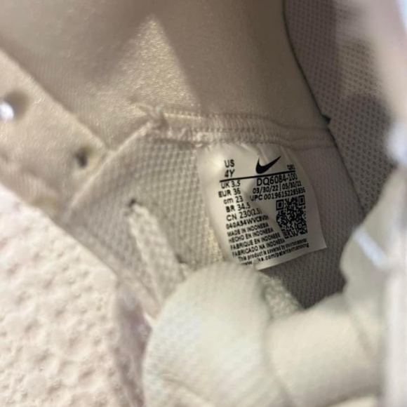 Nike Blazer Mid Youth sz 4 EUC - Picture 6 of 6